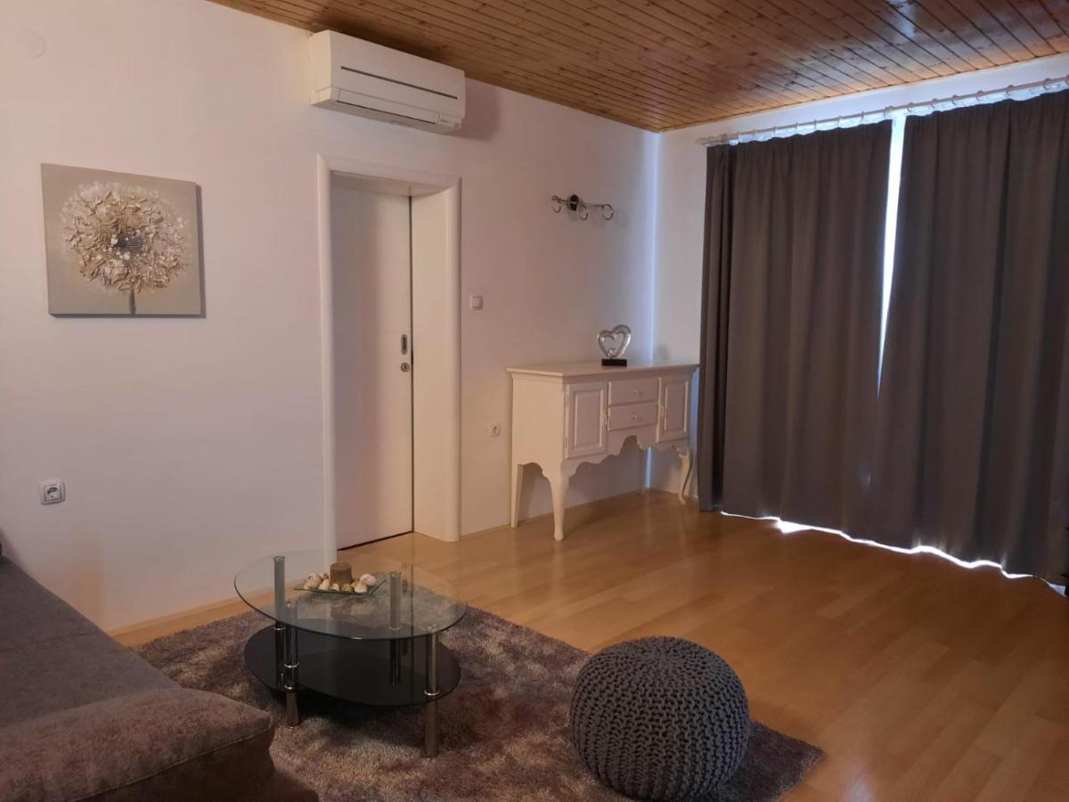 Apartment Jakovcevic Zadar Ngoại thất bức ảnh